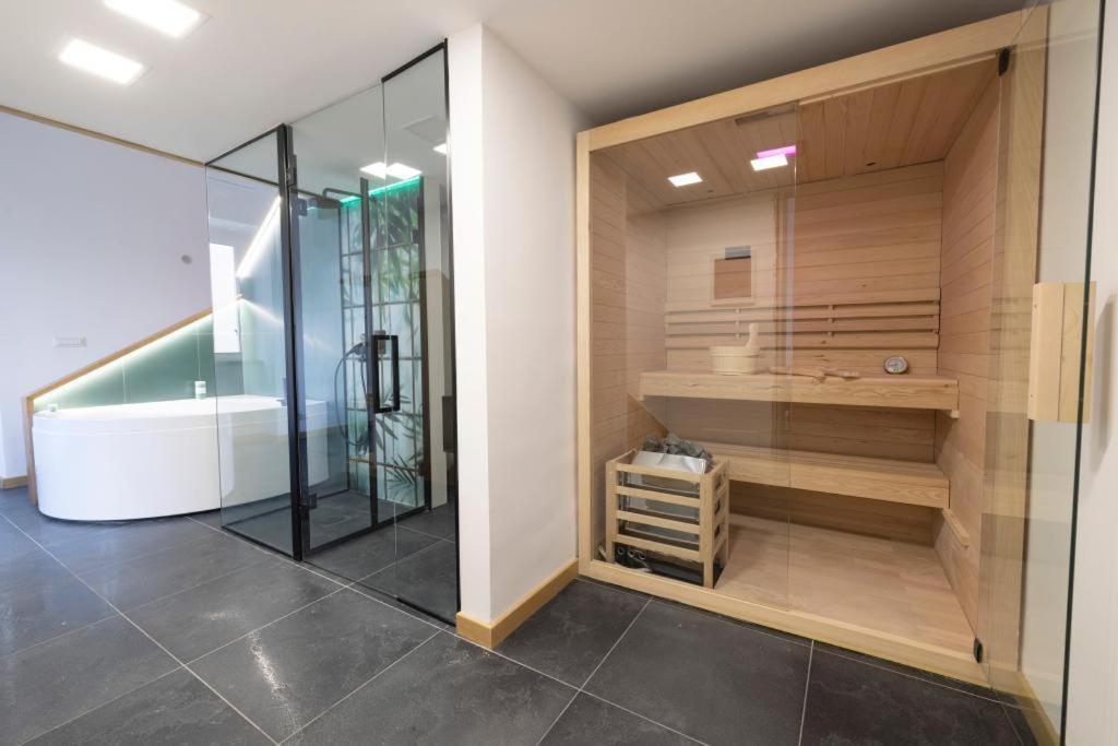ガエータ Bali Aqua&Charme Bed & Breakfast エクステリア 写真